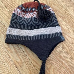 Cozy Knit Pom-Pom Hat